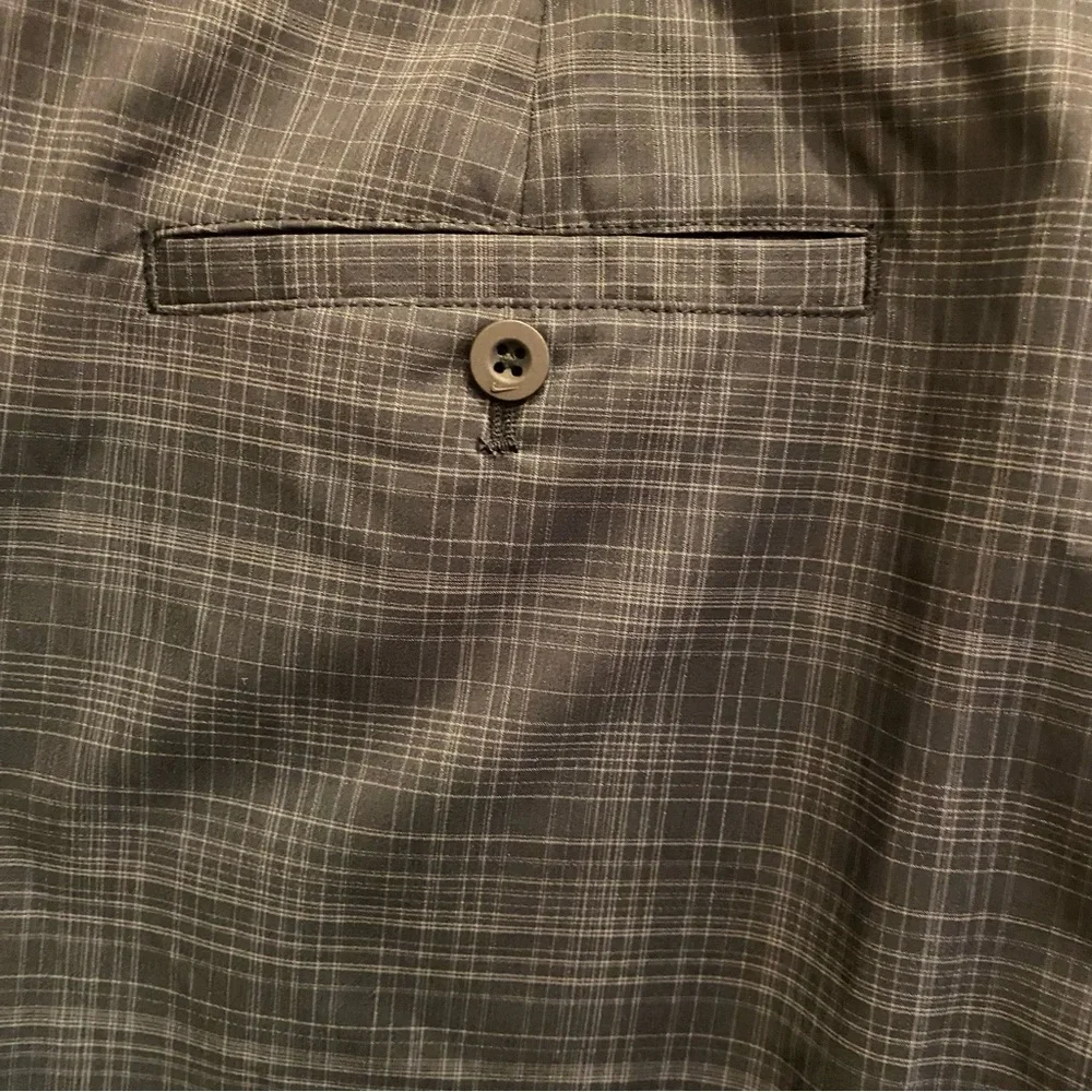 Men’s Nike Golf Tour Performance Dri Fit Plaid Pants Sz 40/30
